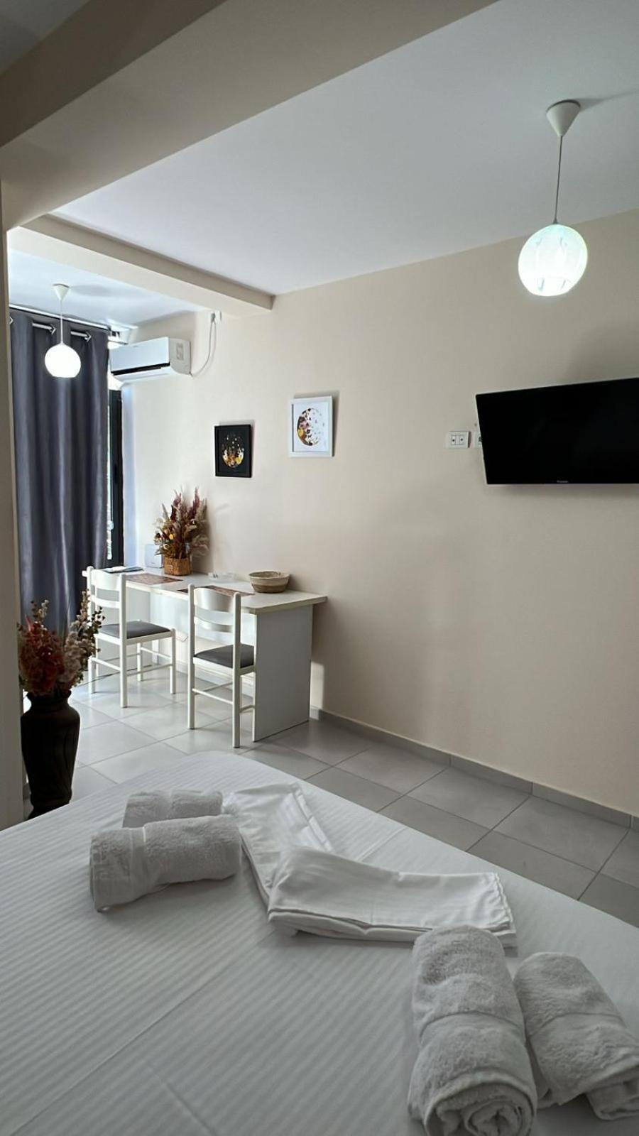 Urban Retreat Apartment Tirana